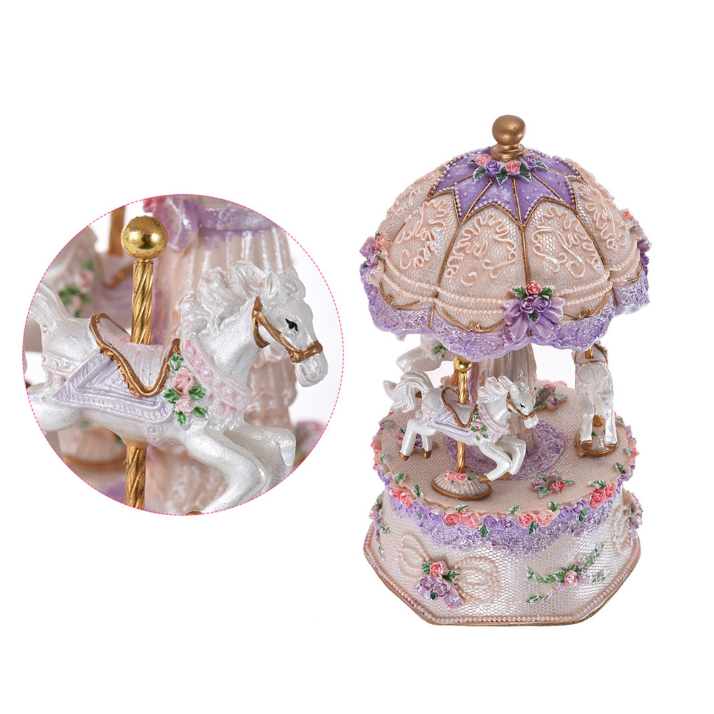 Luxury Dream 3-Horse Rotating  – обзор и цена Snow Globe Musical
